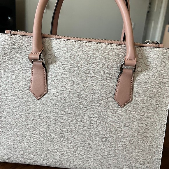 Guess Handbags, Satchel, Light rose and Beige color - Picture 4 of 9